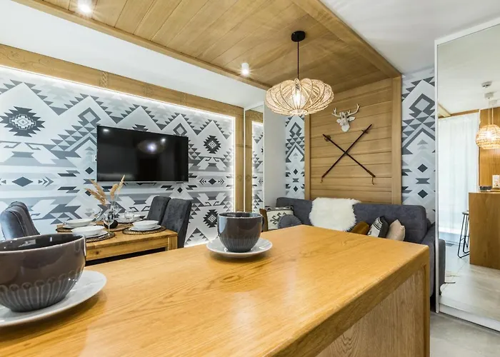 Apartament Atena