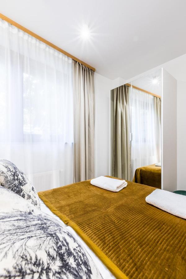 Apartment Atena *
